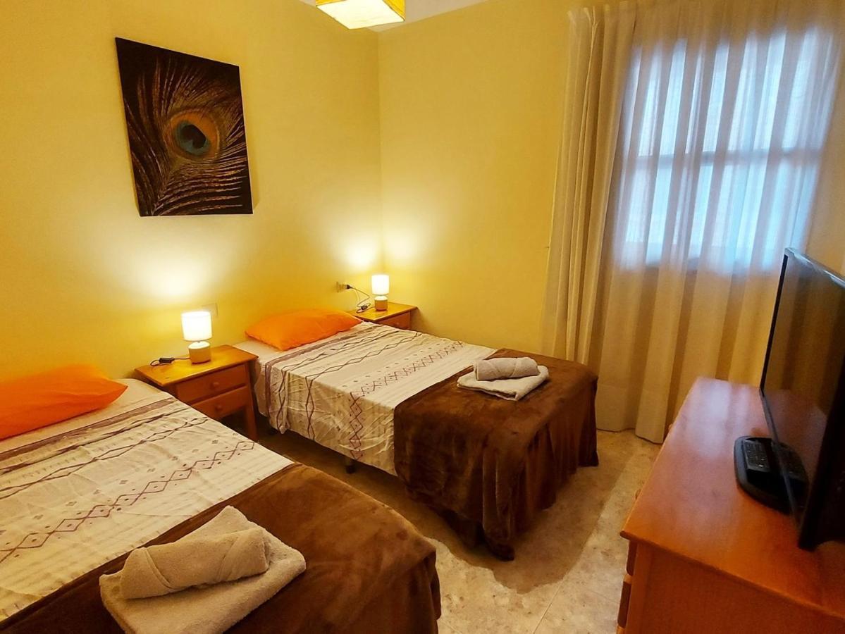 Modern And Centric Apartment With Air Conditioning - By Tenerifehints El Médano المظهر الخارجي الصورة